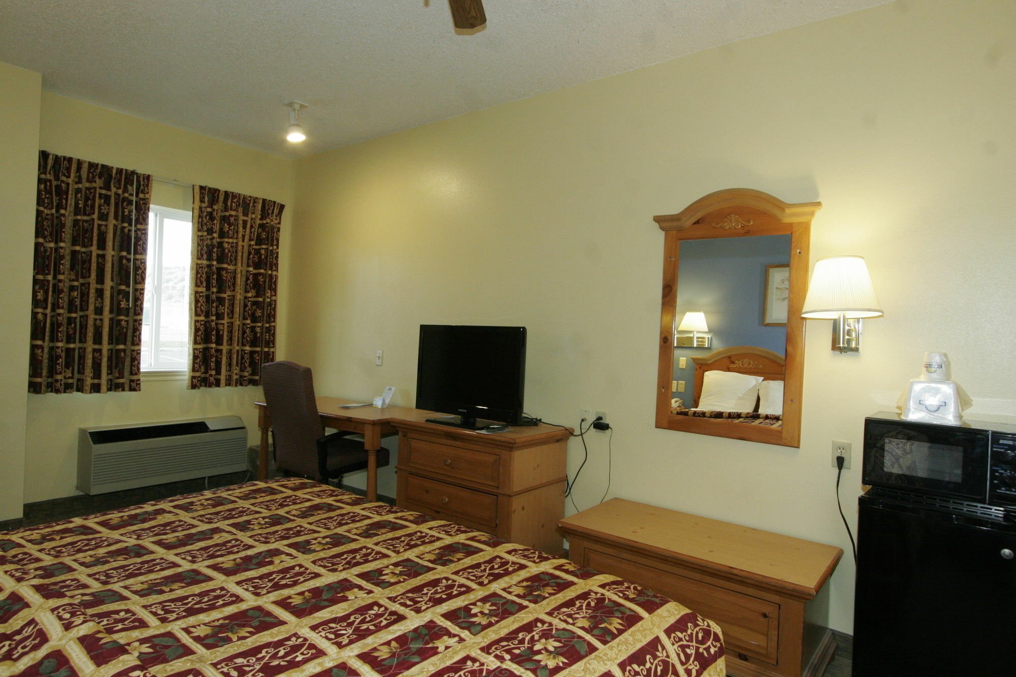 Days Inn By Wyndham Lehi Kültér fotó
